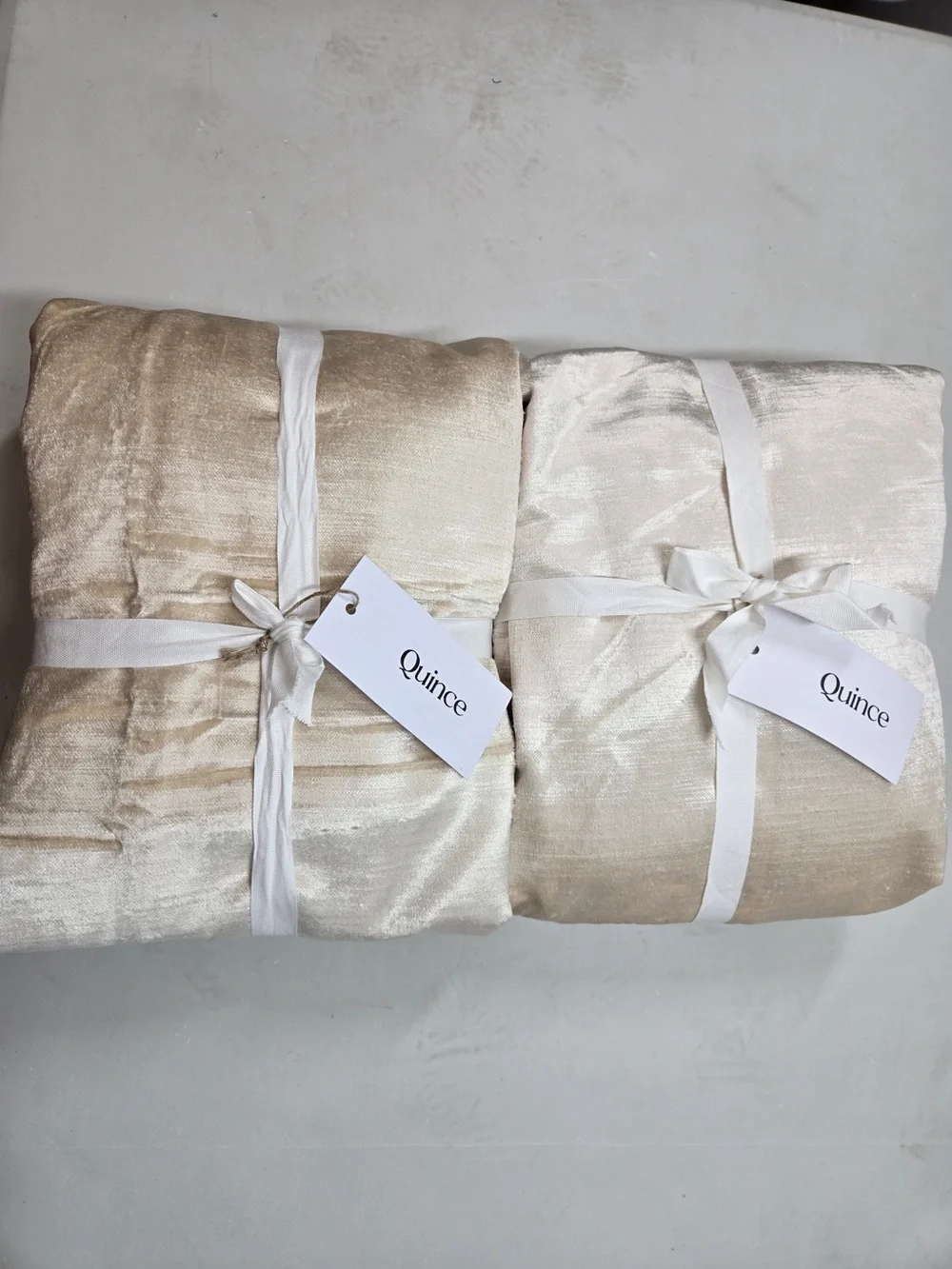 NWT QUINCE Set Of 2 48x84 Luster Velvet True Blackout Curtains Champagne 8925